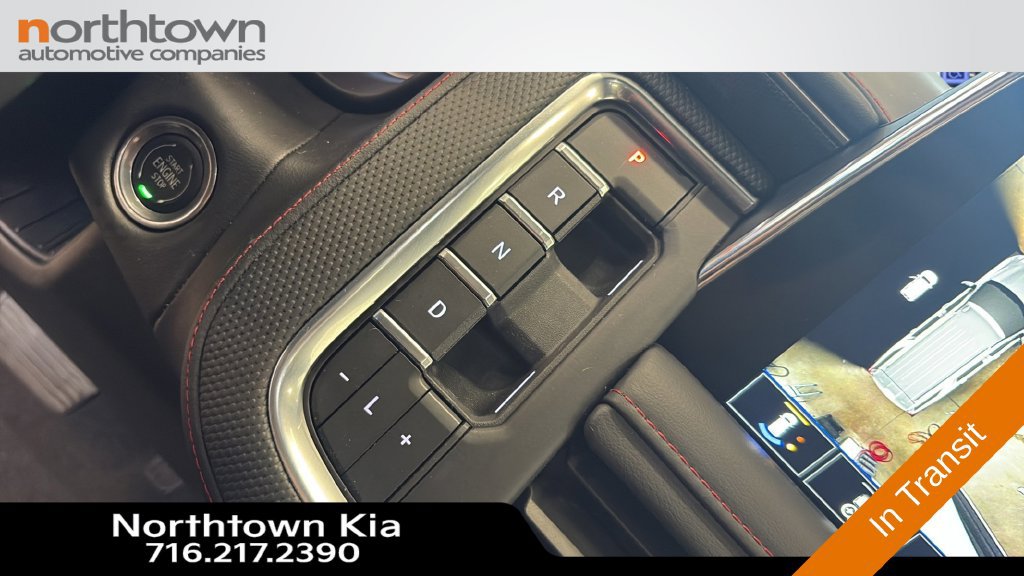 Used 2021 Chevrolet Tahoe RST w/ Luxury Package AWD/4WD image 14