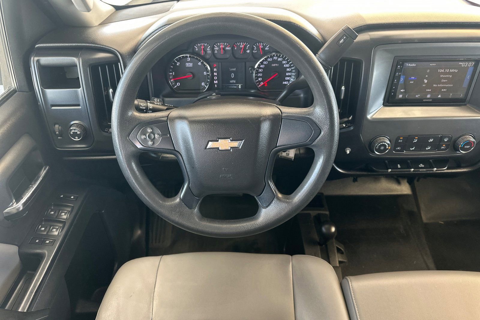Used 2015 Chevrolet Silverado 2500 W/T AWD/4WD image 14