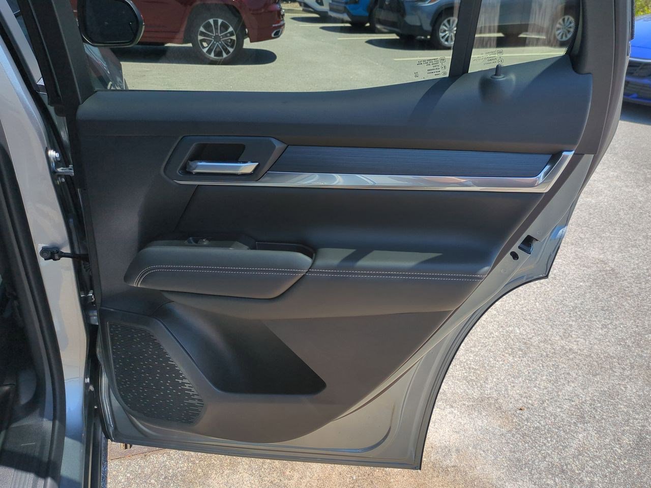 Used 2026 GMC Terrain Elevation w/ Black Edition FWD image 34