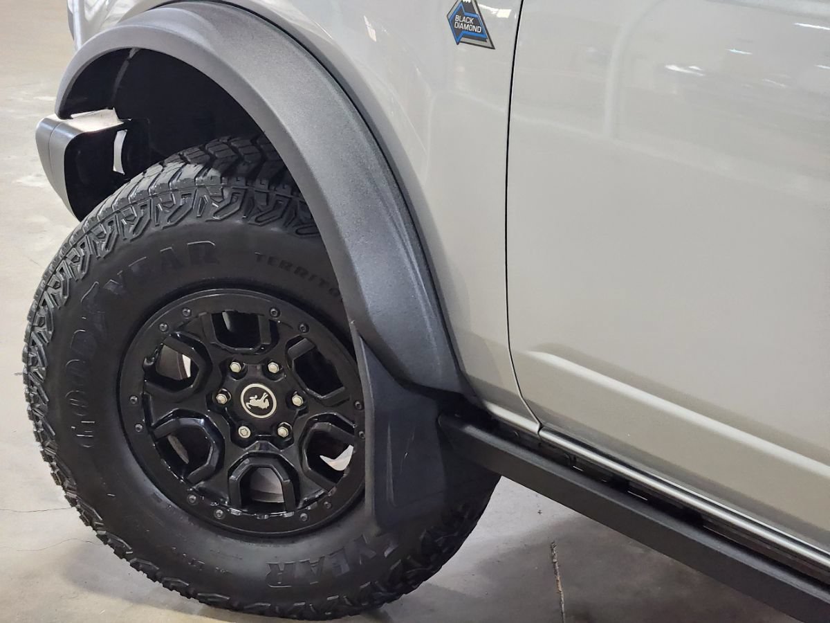 Used 2022 Ford Bronco Black Diamond AWD/4WD image 23