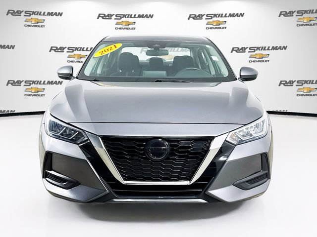 Used 2021 Nissan Sentra SV image 2