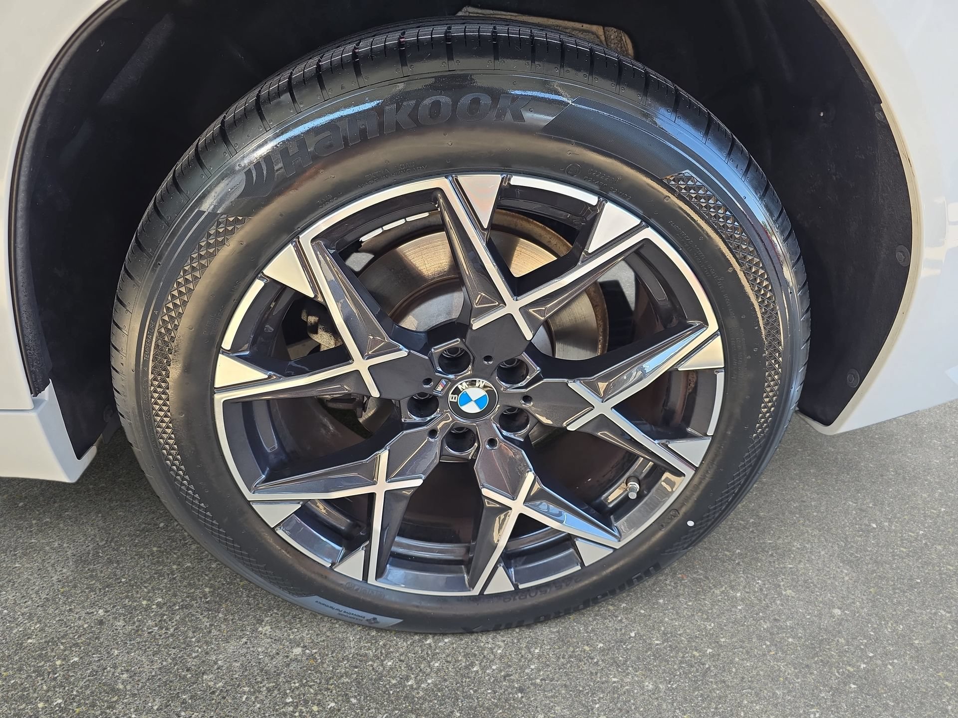 Used 2025 BMW X3 xDrive30i AWD/4WD image 32