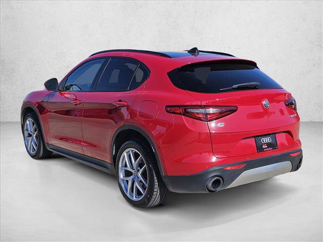 Used 2019 Alfa Romeo Stelvio Sport w/ Quick Order Package 22J Sport AWD/4WD image 7