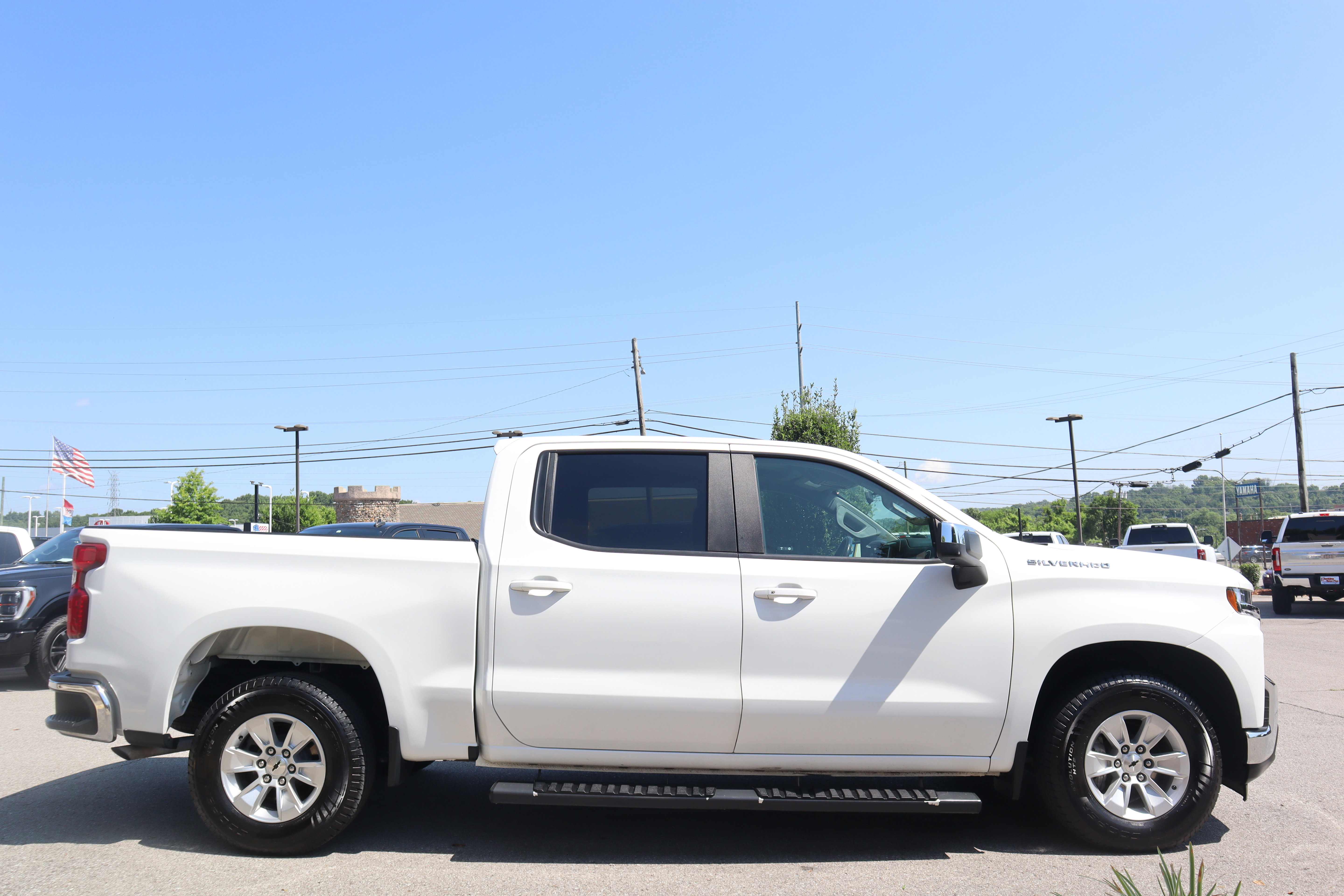 Used 2021 Chevrolet Silverado 1500 LT RWD image 6