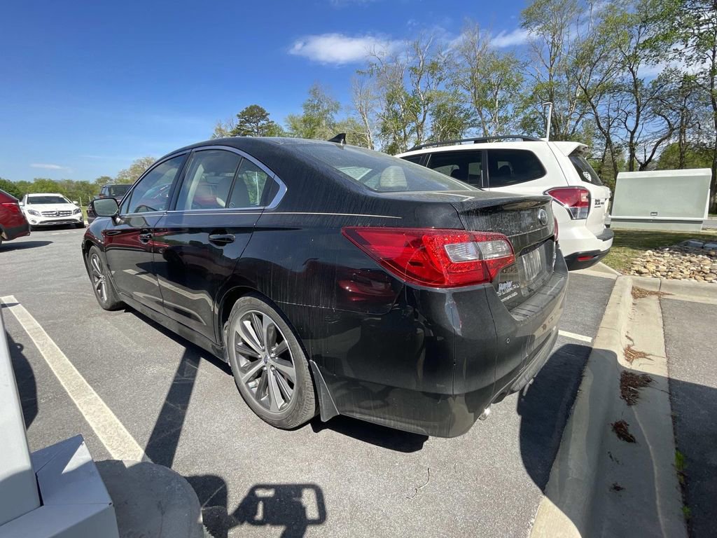 Used 2017 Subaru Legacy 2.5i Limited image 3