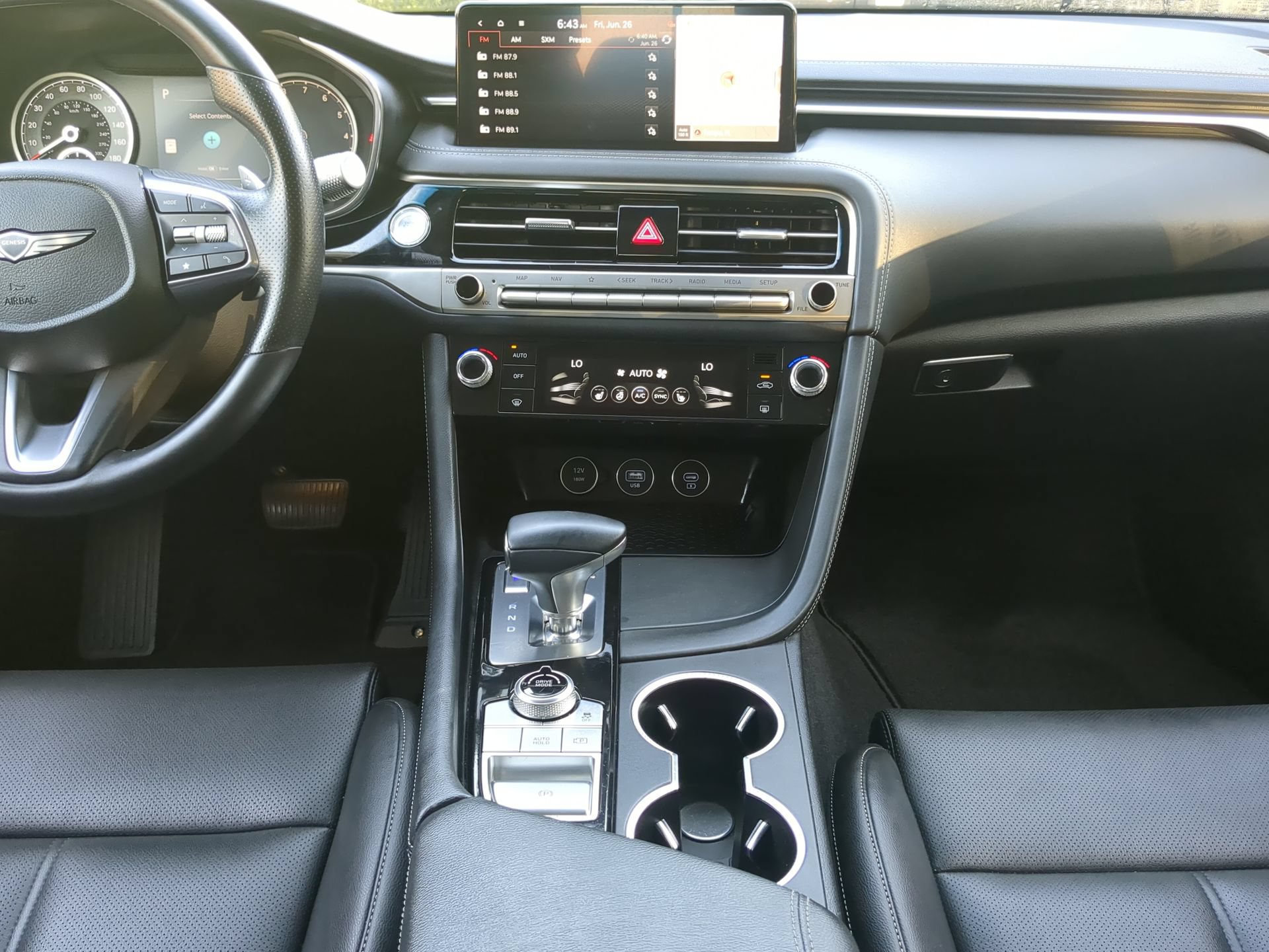 Used 2025 Genesis G70 2.5T AWD/4WD image 51