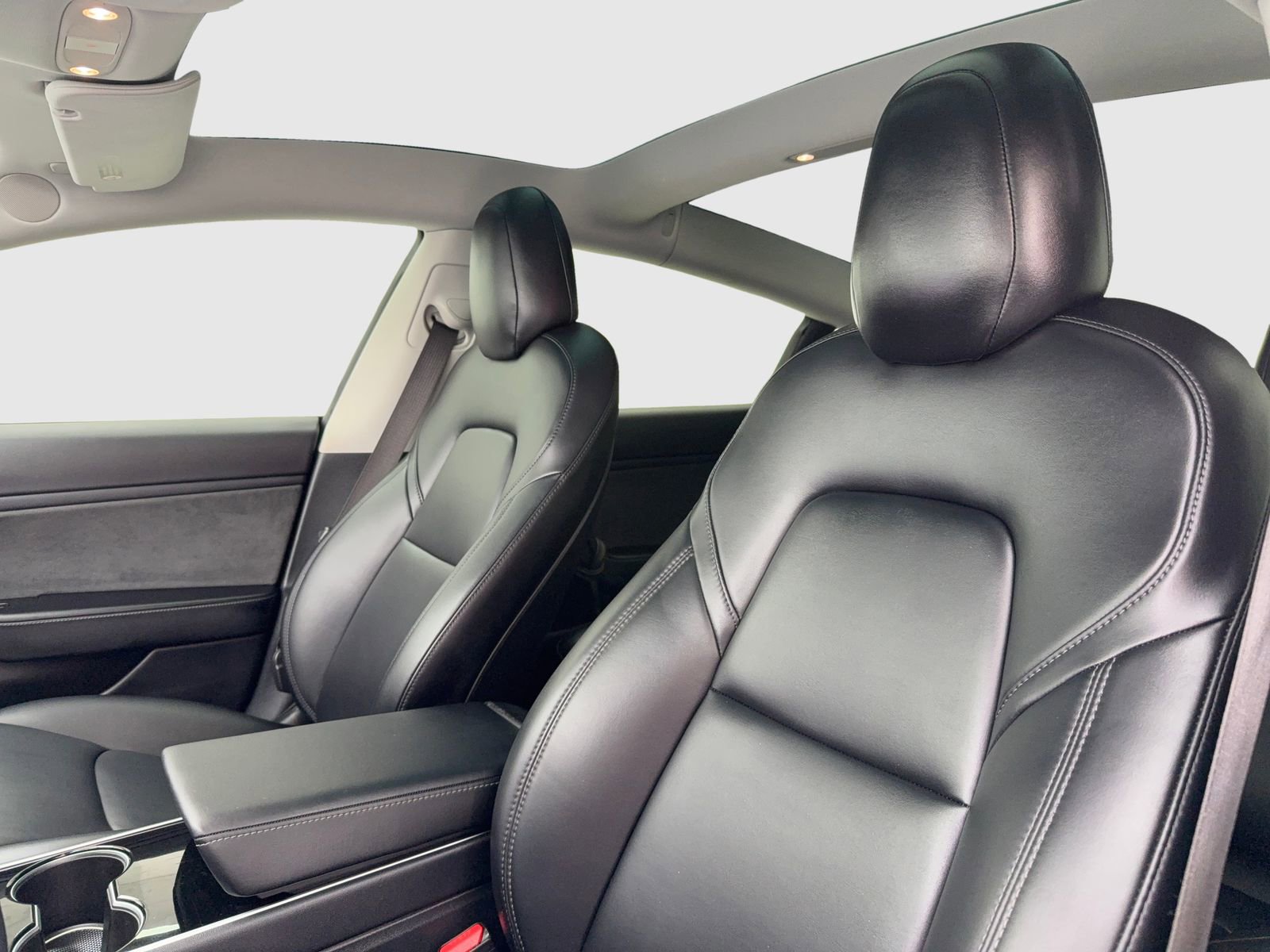 Used 2018 Tesla Model 3 Long Range image 15