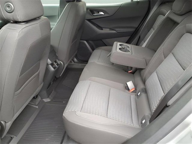 New 2026 Chevrolet Equinox LT image 18