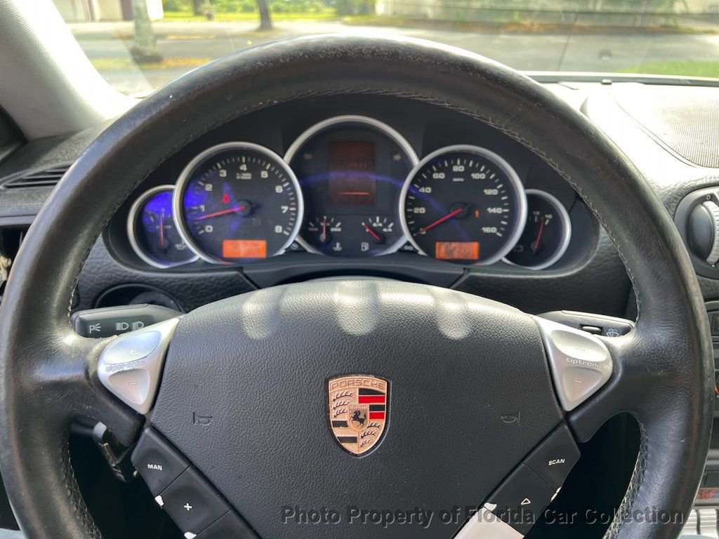 Used 2005 Porsche Cayenne S image 32
