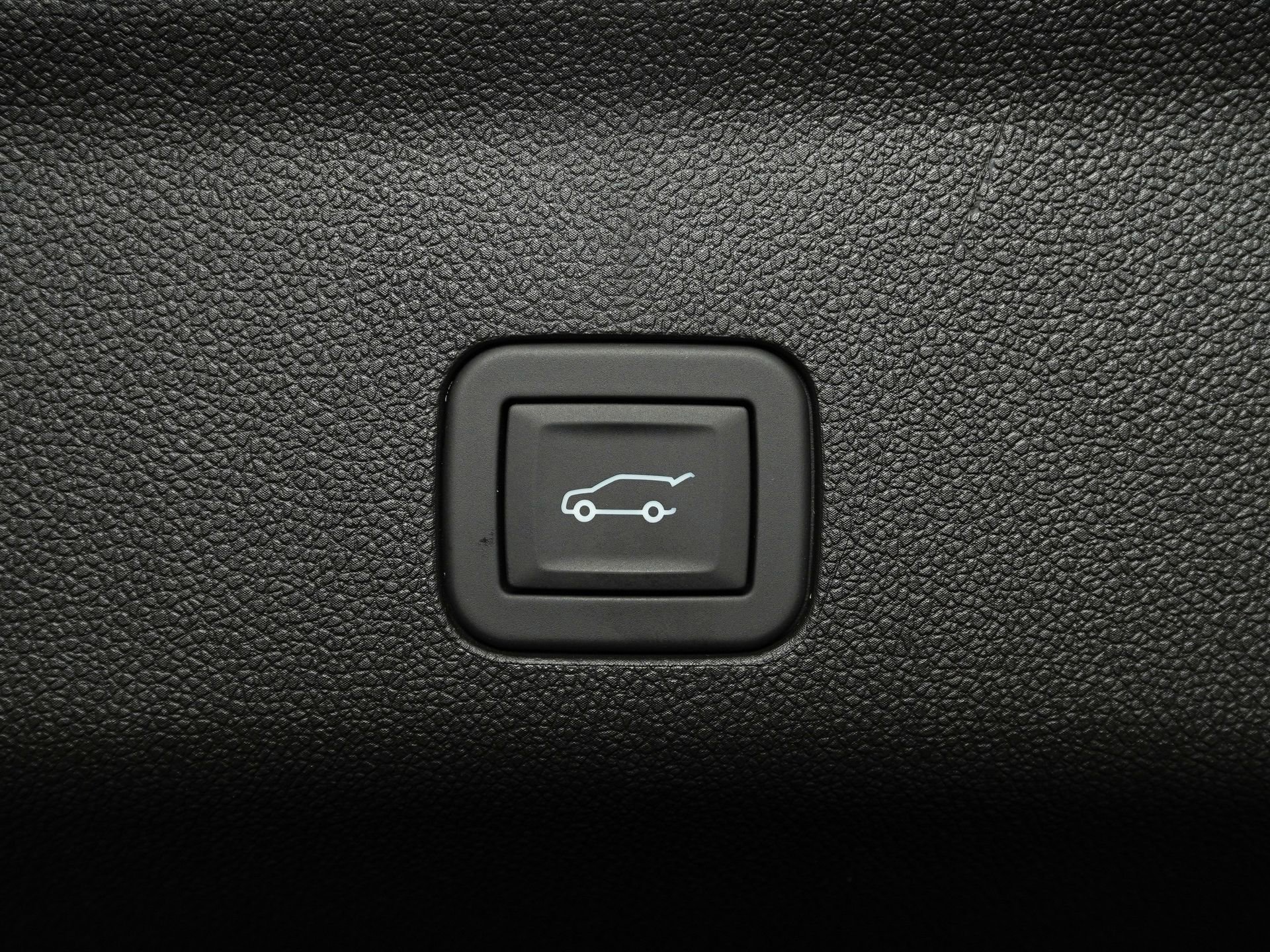 Used 2026 GMC Yukon AT4 Ultimate AWD/4WD image 13