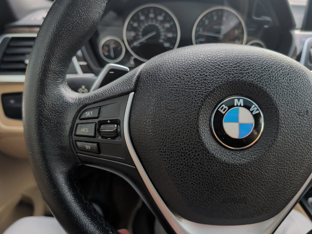 Used 2016 BMW 328i Sedan RWD image 24