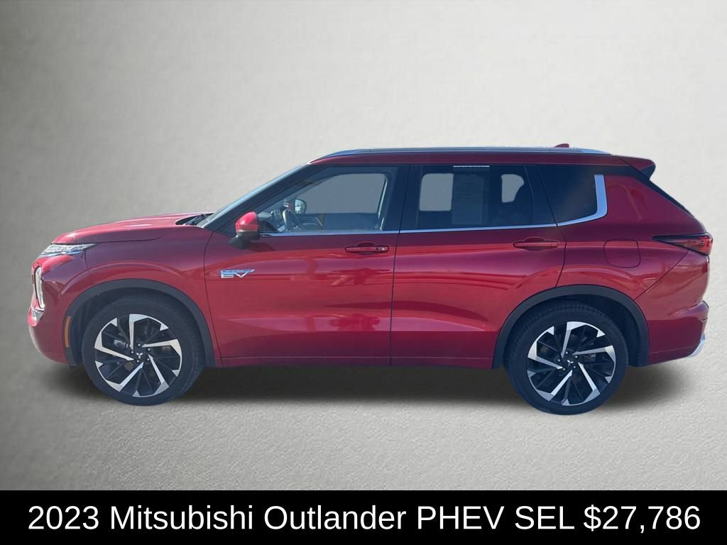 Used 2023 Mitsubishi Outlander SEL image 8