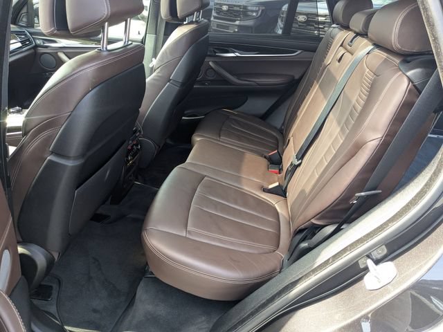 Used 2017 BMW X5 xDrive50i AWD/4WD image 26