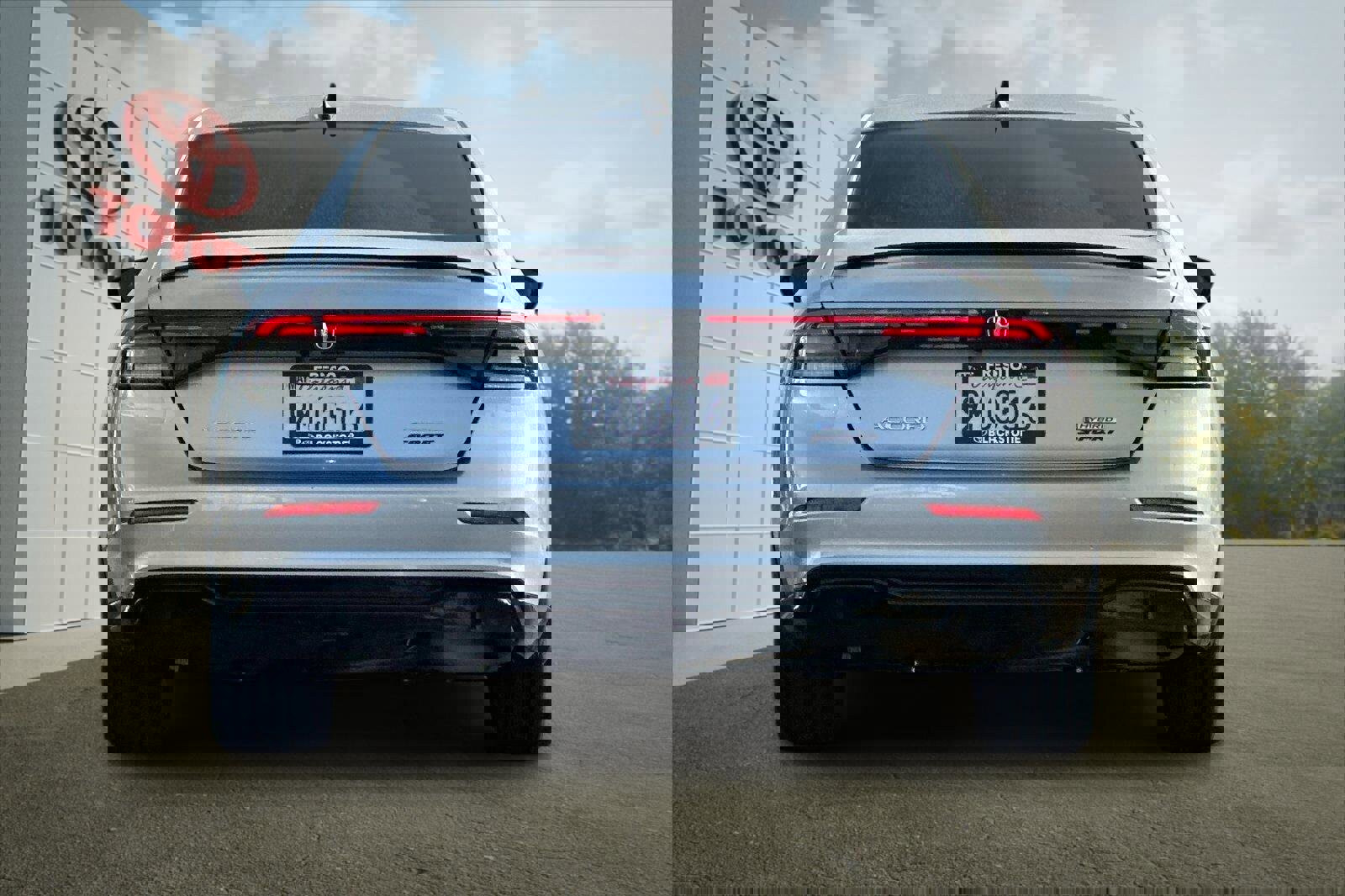 Used 2024 Honda Accord Sport image 4