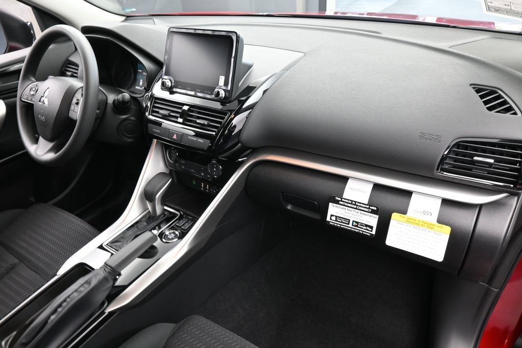 New 2026 Mitsubishi Eclipse Cross LE AWD/4WD image 38