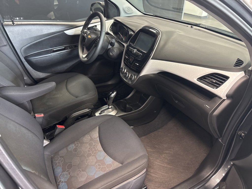 Used 2017 Chevrolet Spark LT image 9