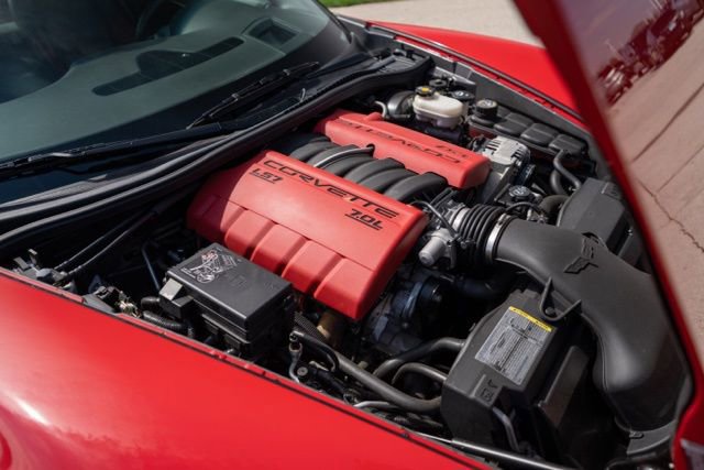 Used 2006 Chevrolet Corvette Z06 w/ Preferred Equipment Group RWD image 27