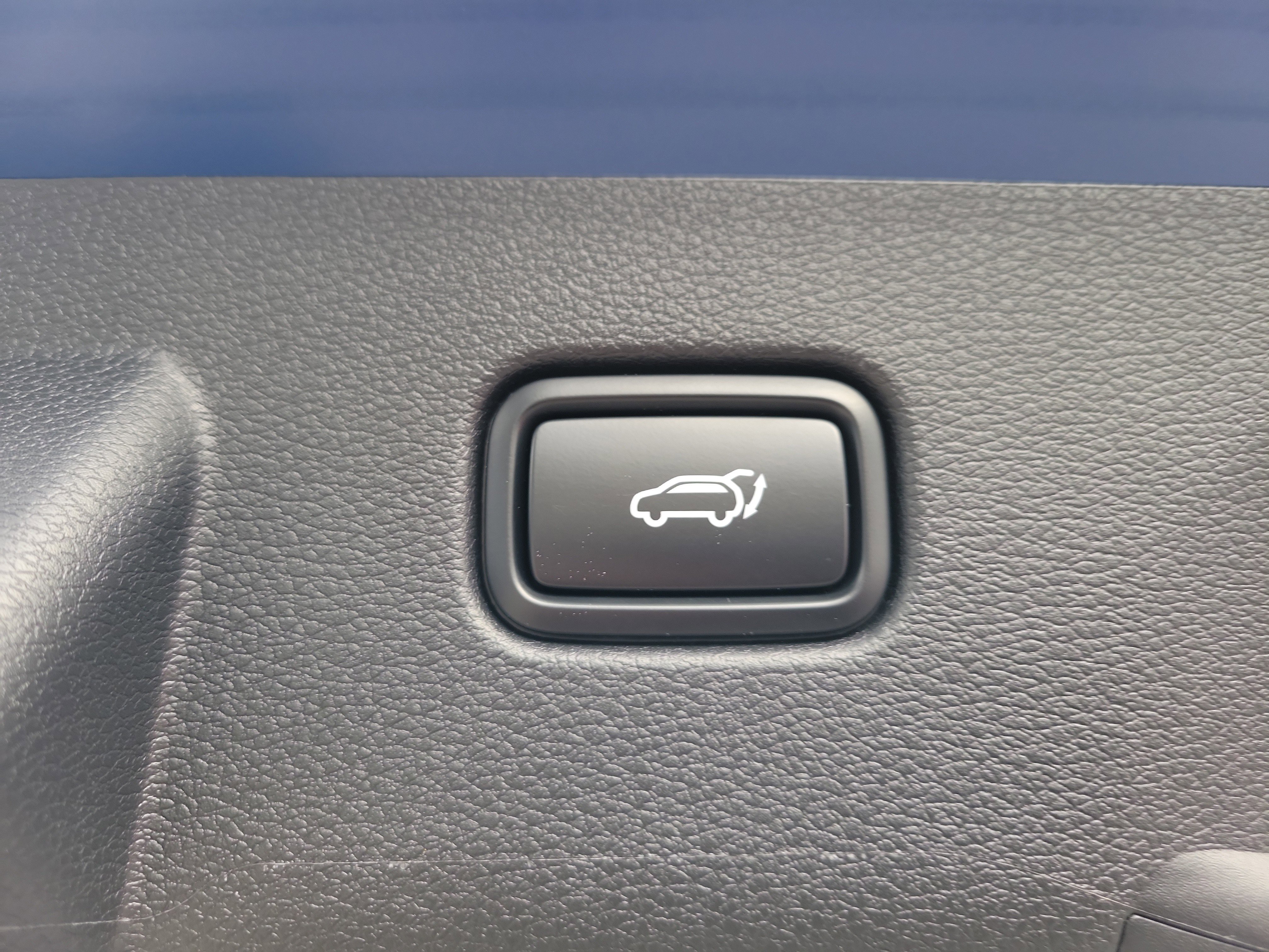 Certified 2025 Kia Sportage SX image 15