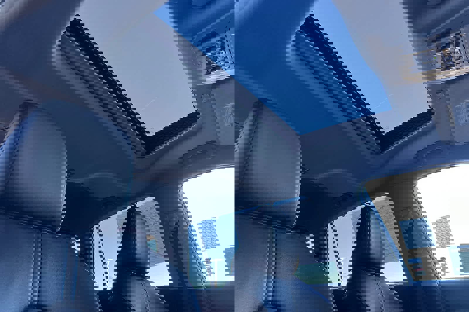 Used 2023 Toyota Highlander XLE image 19