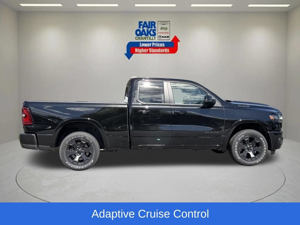 Used 2025 RAM 1500 Big Horn AWD/4WD image 7