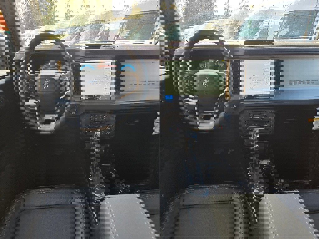 New 2025 Ford Bronco Outer Banks image 10