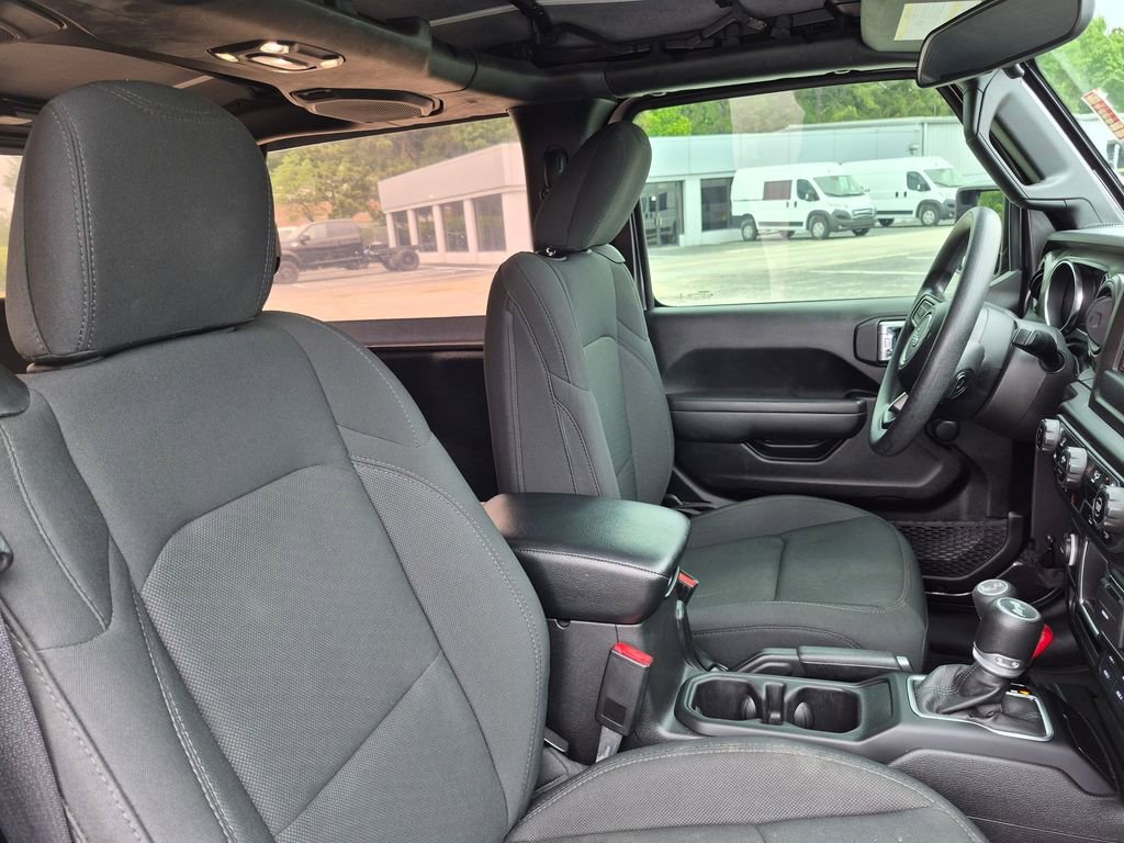 Used 2022 Jeep Wrangler Sport AWD/4WD image 27