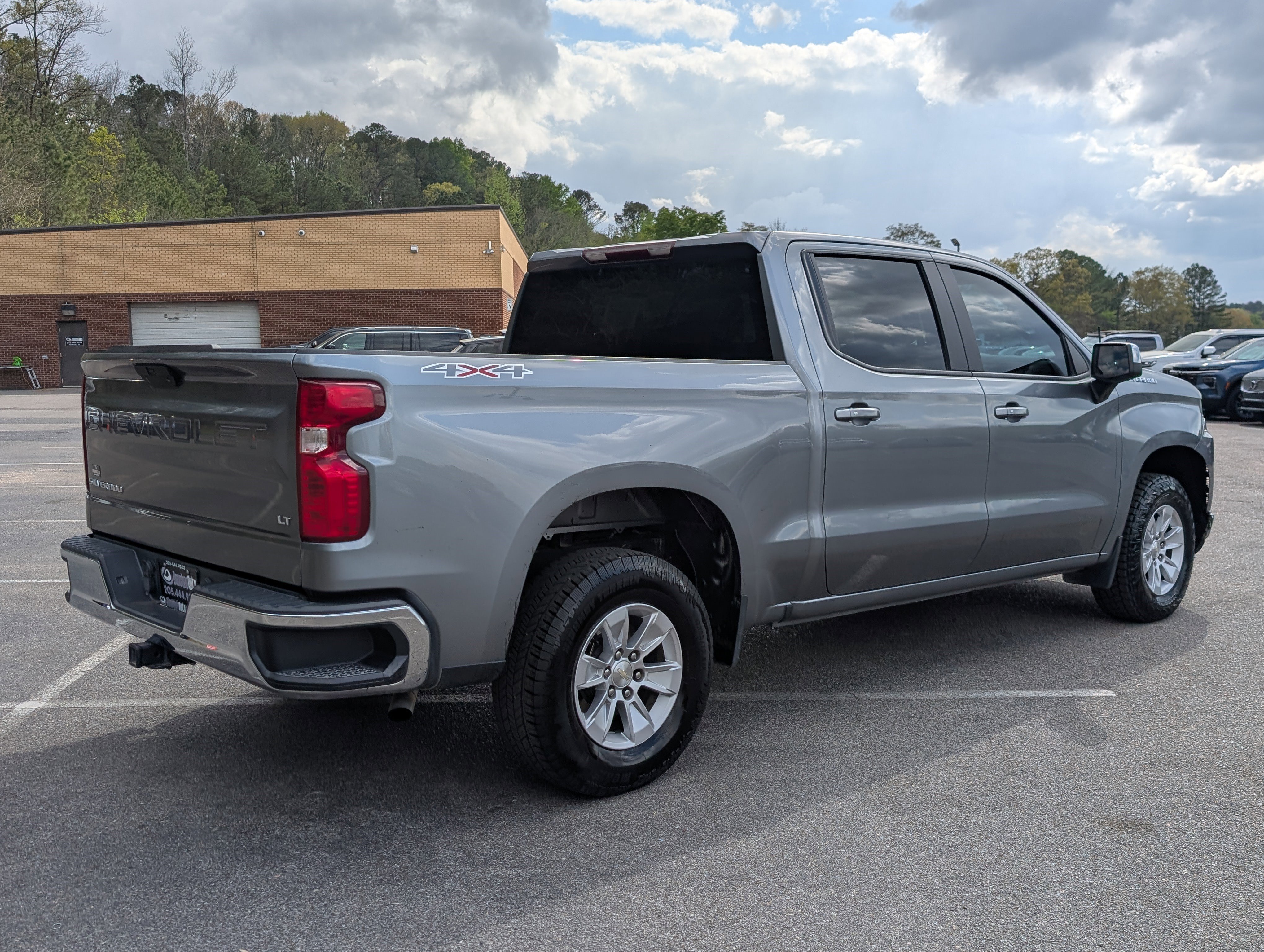 Used 2019 Chevrolet Silverado 1500 LT w/ All-Star Edition AWD/4WD image 9