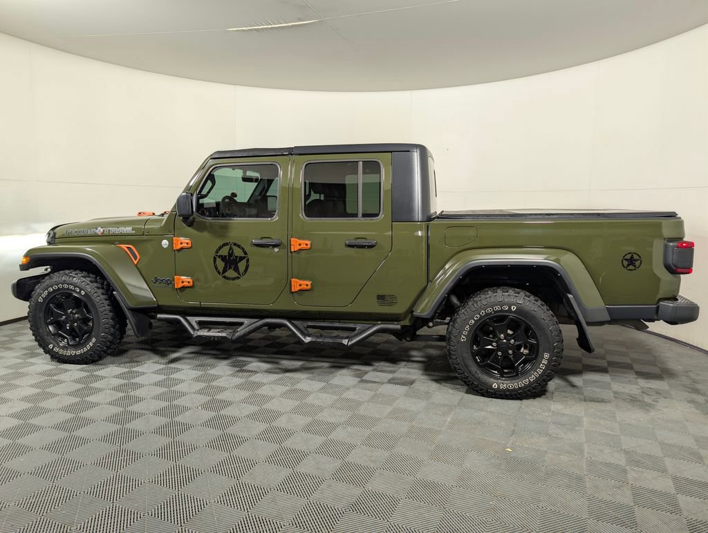 Used 2021 Jeep Gladiator Sport image 5