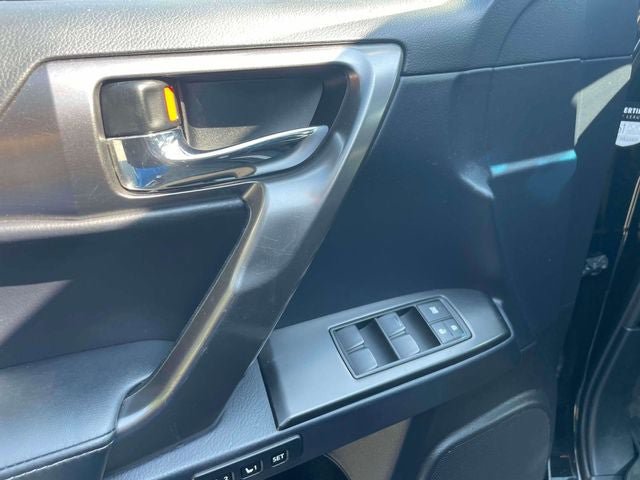 Used 2022 Lexus GX 460 w/ Black Line Special Edition AWD/4WD image 20