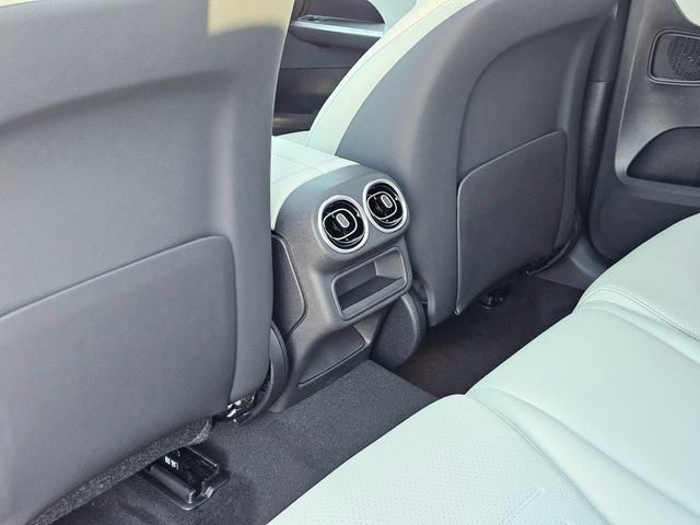 New 2026 Mercedes-Benz GLC 300 4MATIC image 17