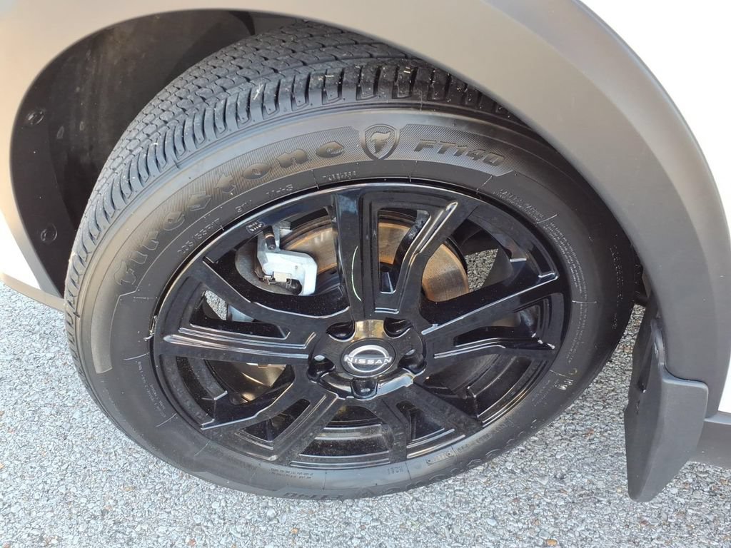 Certified 2024 Nissan Kicks SR w/ SR Premium Package FWD image 20
