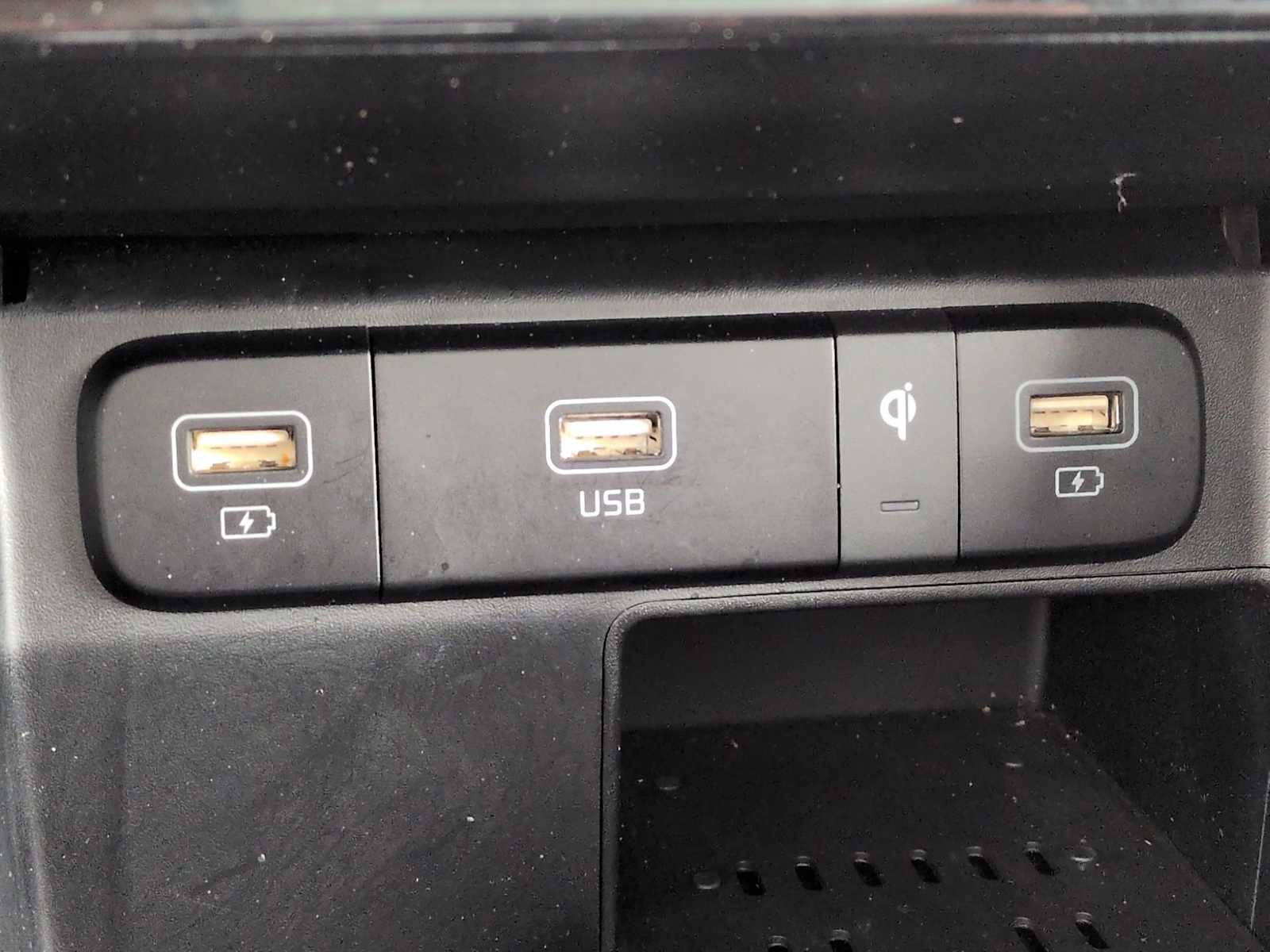 Used 2021 Kia Sorento SX image 33