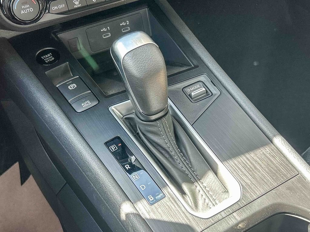 New 2026 Nissan Kicks SV w/ Charging Package FWD image 21