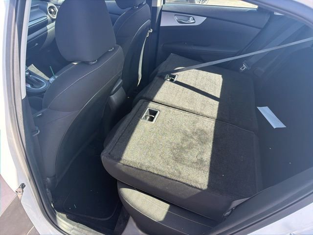 Used 2024 Kia Forte LXS FWD image 11