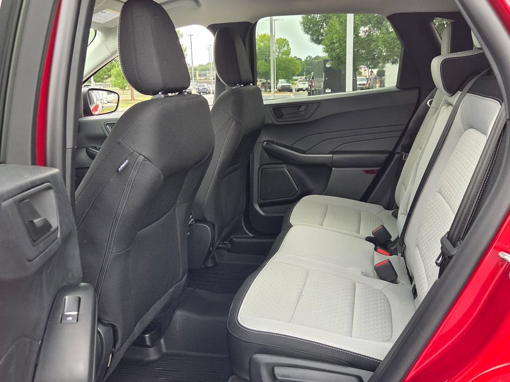 New 2026 Ford Escape Active w/ Tech Pack #1 FWD image 4