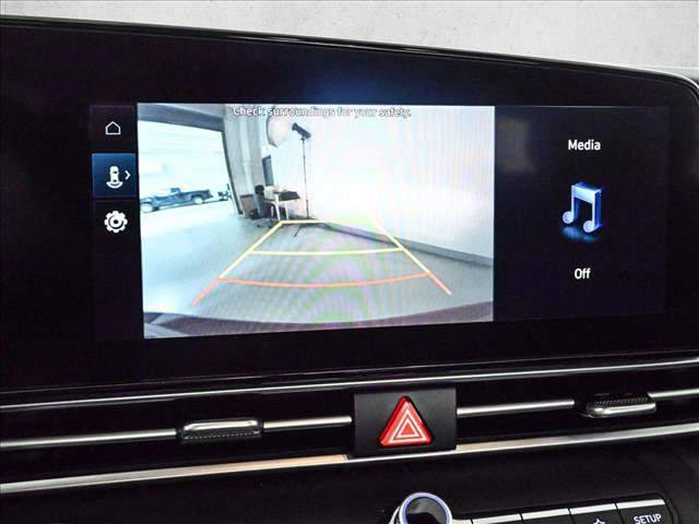 Used 2023 Hyundai Elantra SEL w/ Convenience Package FWD image 14