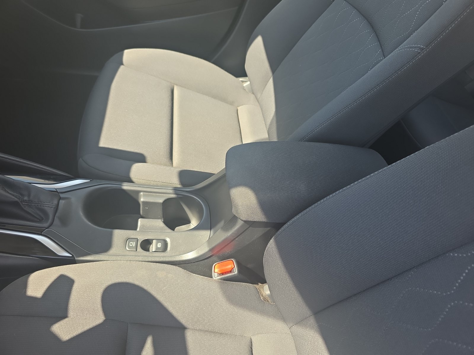 Used 2024 Toyota Corolla LE FWD image 15