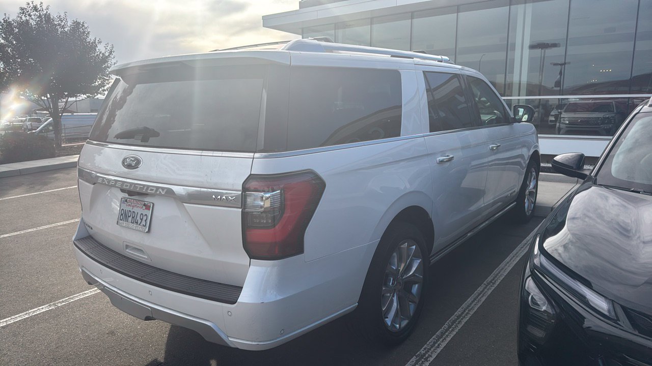 Used 2019 Ford Expedition Max Platinum AWD/4WD image 2