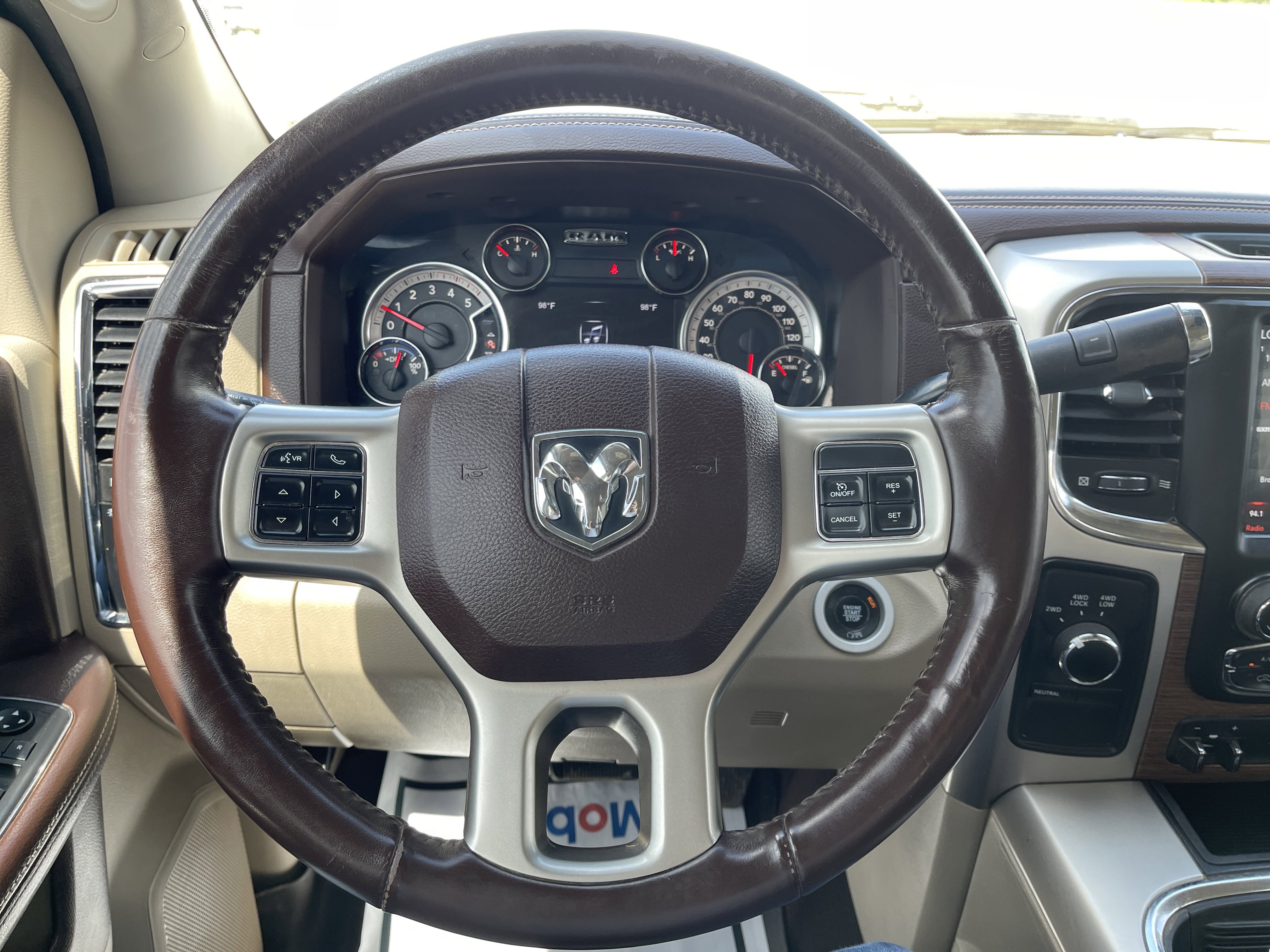 Used 2018 RAM 3500 Laramie image 17