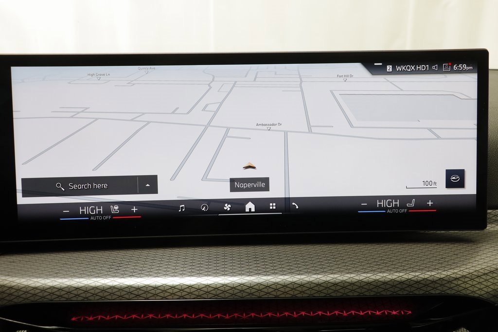 Certified 2025 BMW 330i xDrive Sedan w/ M Sport Package image 10