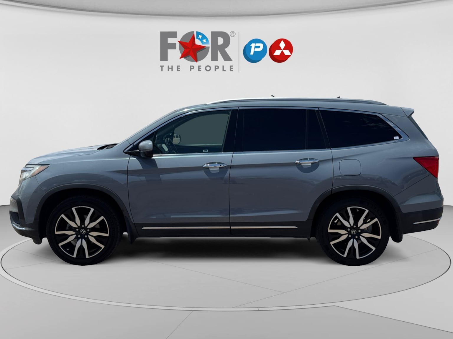 Used 2022 Honda Pilot Touring image 2