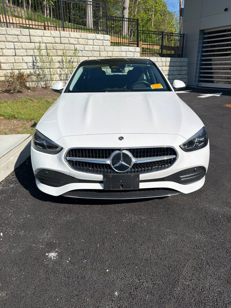Used 2023 Mercedes-Benz C 300 4MATIC Sedan image 2