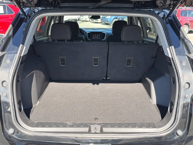Used 2022 GMC Terrain SLE w/ Driver Convenience Package FWD image 28