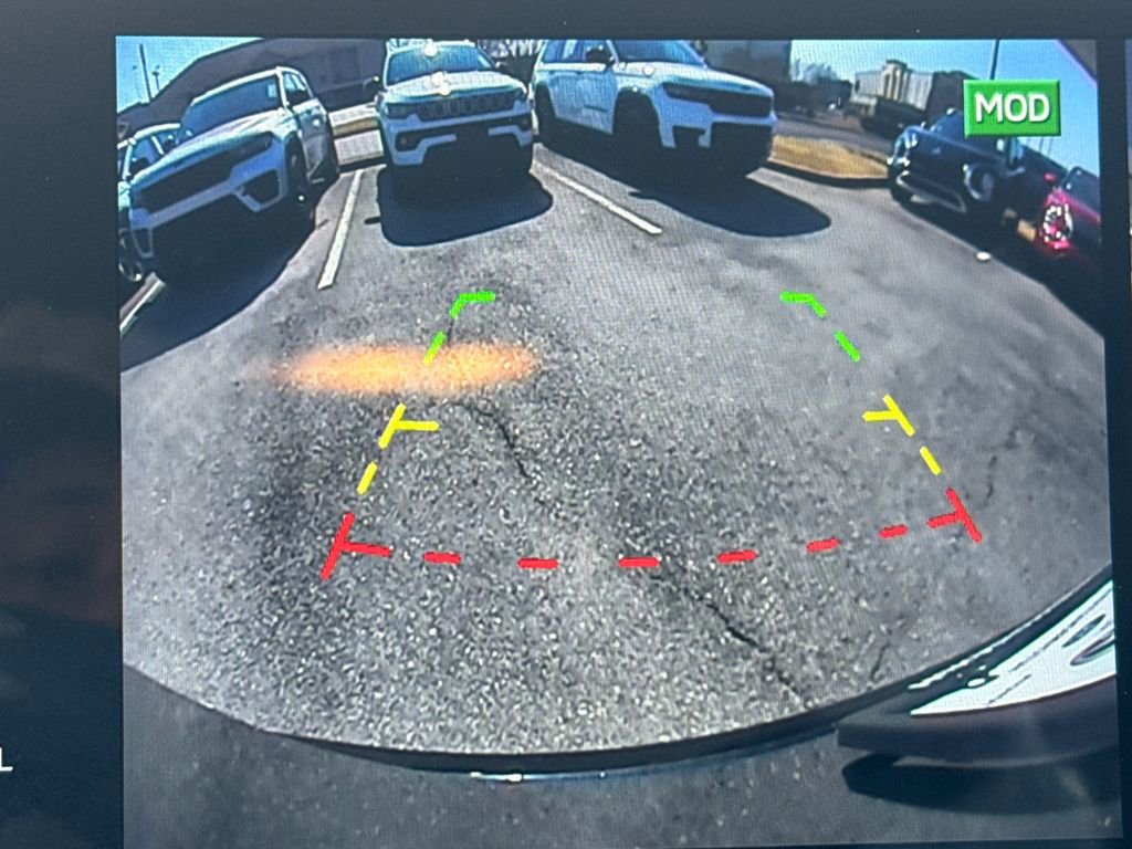 Used 2023 Mitsubishi Outlander SE image 30