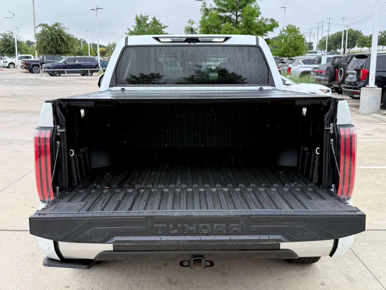Used 2023 Toyota Tundra Limited AWD/4WD image 30