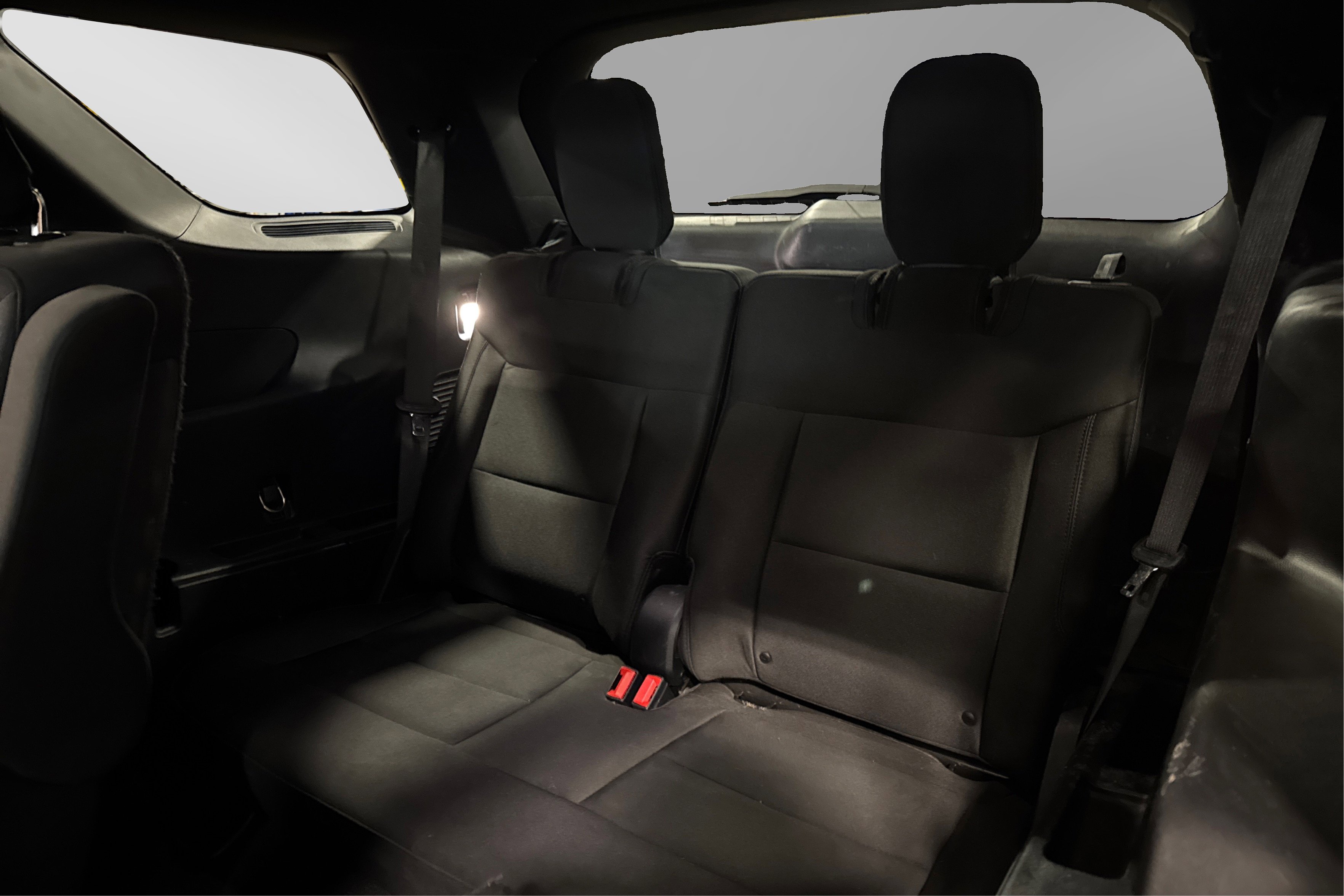 Used 2020 Ford Explorer XLT w/ Comfort Package AWD/4WD image 38