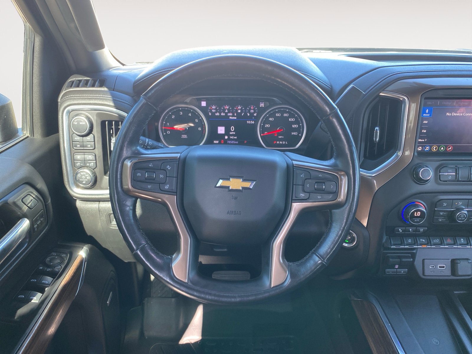 Used 2020 Chevrolet Silverado 2500 High Country w/ Technology Package image 13