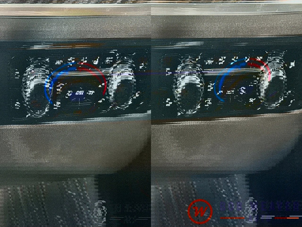 New 2026 GMC Sierra 2500 SLE w/ SLE Value Package; image 21