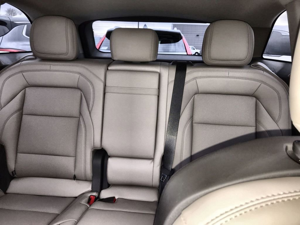 Used 2025 Lincoln Nautilus Premier image 22