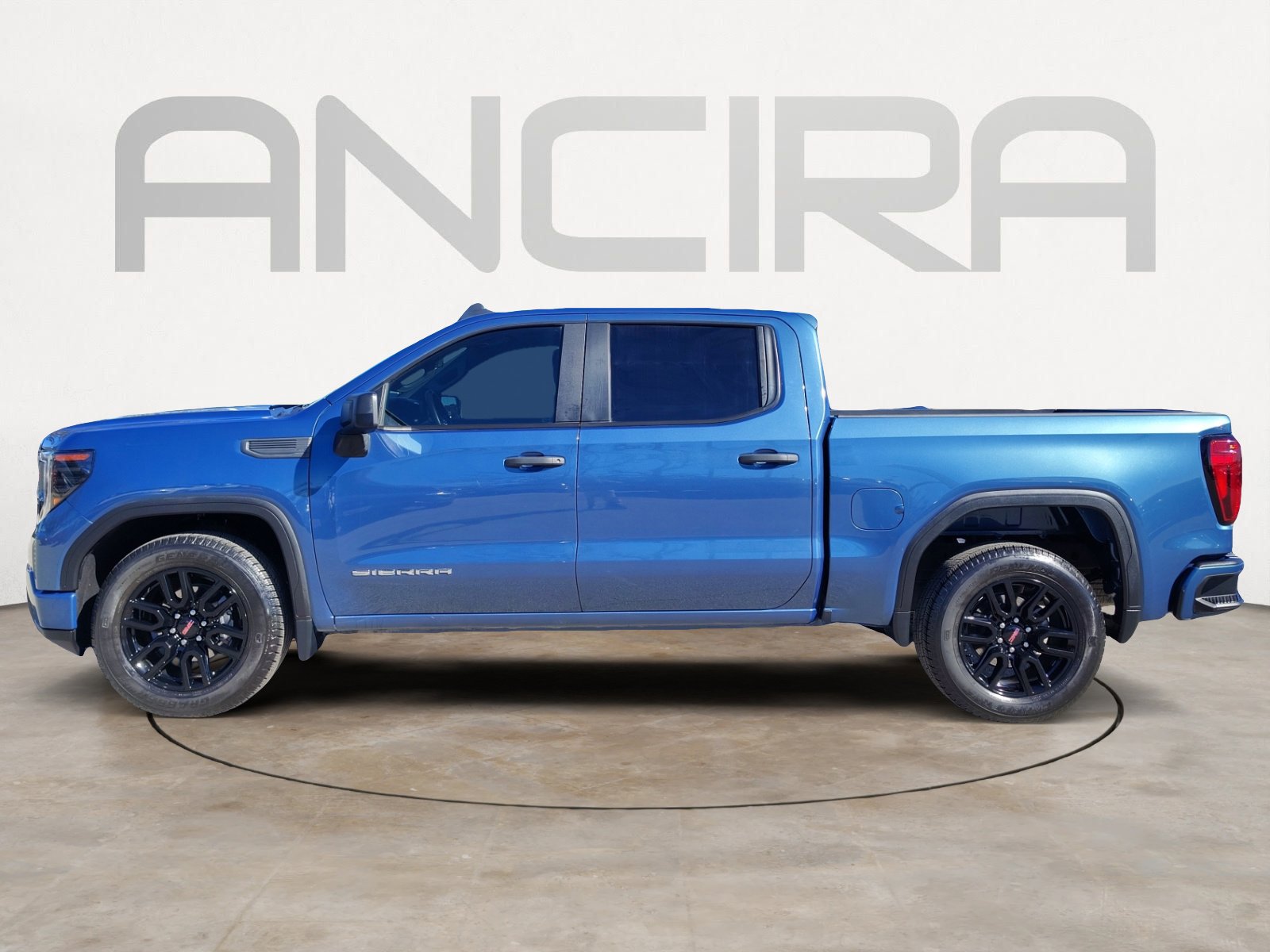 Used 2024 GMC Sierra 1500 Pro w/ Graphite Edition image 11